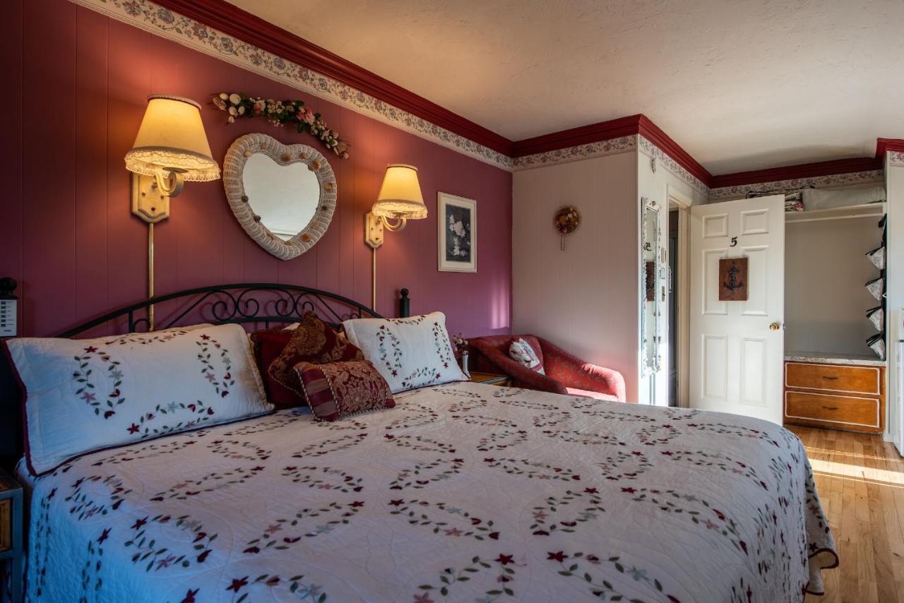 A Cape Cod Ocean Manor Inn Hyannis Εξωτερικό φωτογραφία