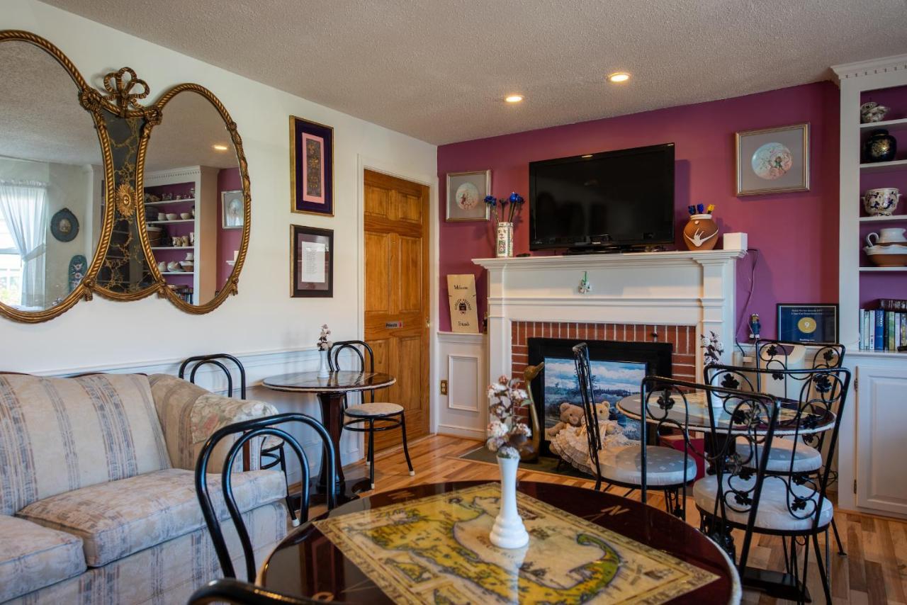 A Cape Cod Ocean Manor Inn Hyannis Εξωτερικό φωτογραφία