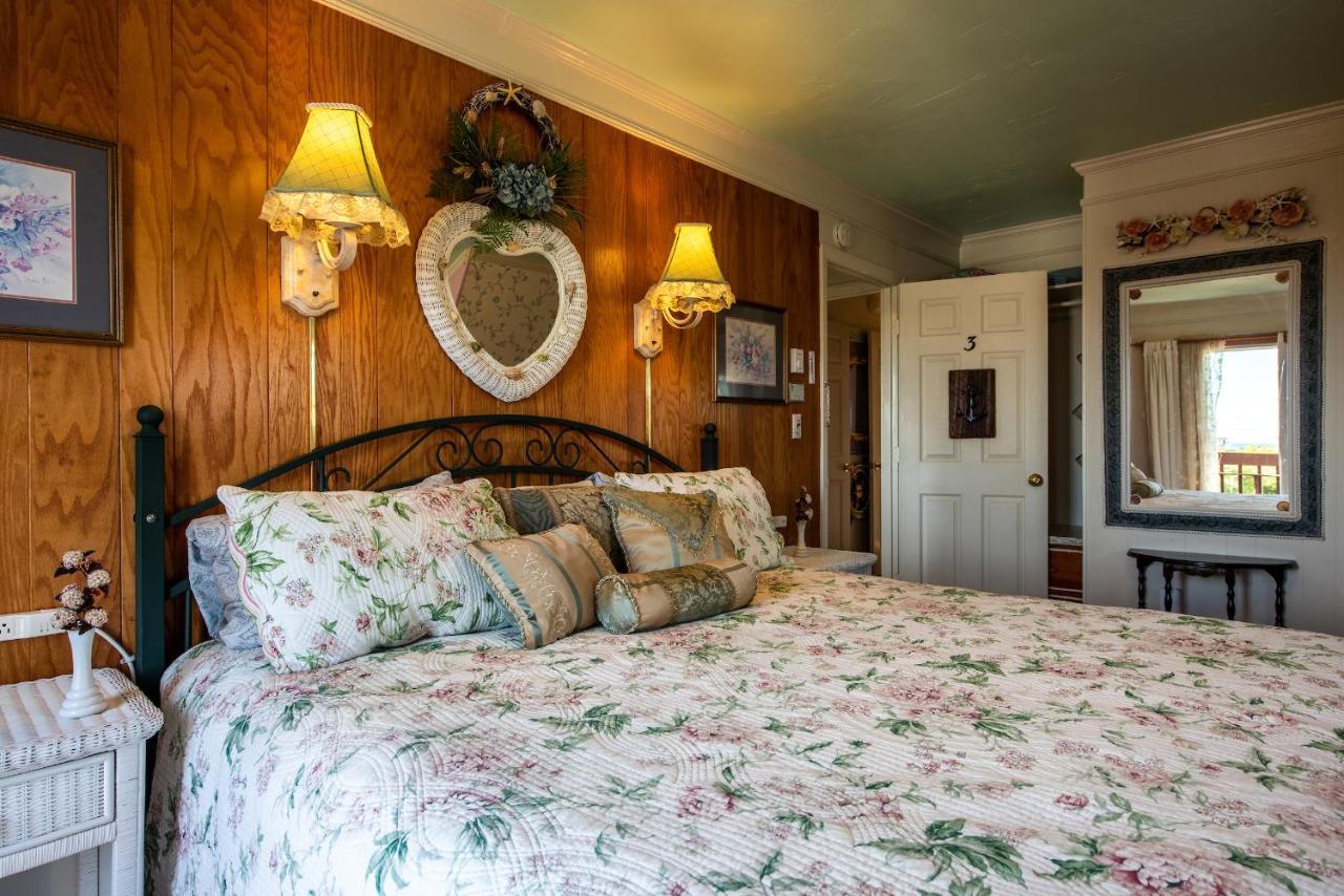A Cape Cod Ocean Manor Inn Hyannis Εξωτερικό φωτογραφία